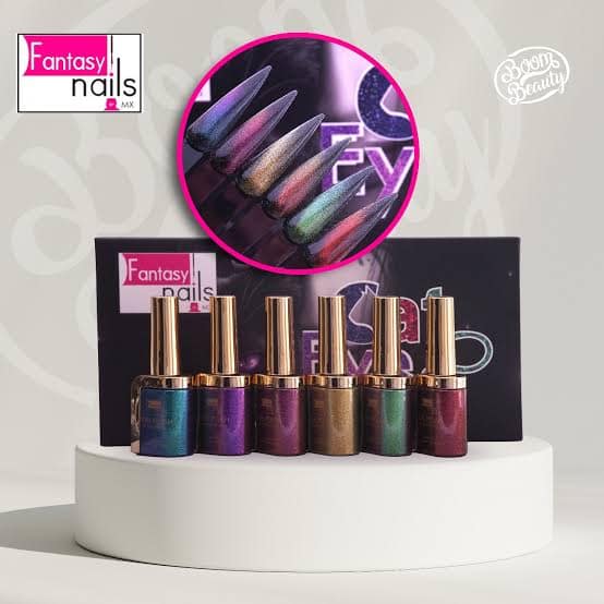 Gama Cat Eye Fantasy Nails